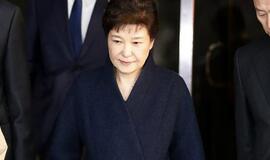 Buvusios Pietų Korėjos prezidentės apklausa prokuratūroje truko daugiau kaip 20 valandų