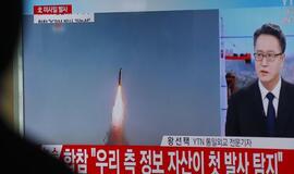 Šiaurės Korėja paleido keturias balistines raketas