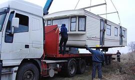 Veiviržėniškių šeimai nugriauti gyvenamojo vagonėlio neteks