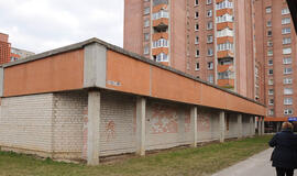 Vietoje bibliotekos vizijos - aukcionas