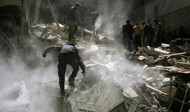 JAV, Didžioji Britanija ir Prancūzija smerkia cheminę ataką Sirijoje