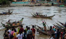 Mianmare per vandens šventę žuvo beveik trys šimtai žmonių
