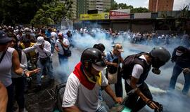 Per antivyriausybinius protestus Venesueloje žuvo trys žmonės