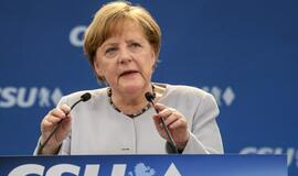 Angela Merkel: ES nebegali visiškai pasikliauti JAV ir Didžiąja Britanija