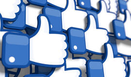 „Facebook“ vartotojų skaičius priartėjo prie 2 mlrd.