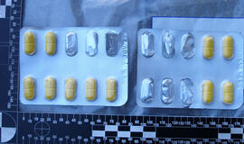 Latviai į Lietuvą vežėsi narkotikų