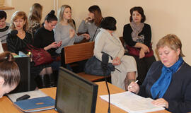 Įsižeidusiai mokytojai lazda atsisuko kitu galu