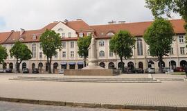 Klaipėdos akvarelės: namai ir žmonės (493)