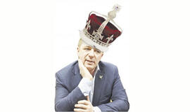 Kultūros karalius Ramūnas Karbauskis nuogas