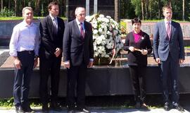 Ambasadorius Rusijoje pagerbė prieš 75 metus sušaudytų tarpukario Lietuvos ministrų atminimą