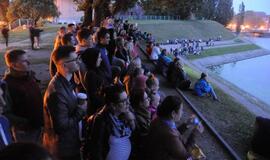 Jono kalnelis: fontanų ir pirotechnikos šou