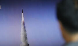 Šiaurės Korėja atliko dar vieną raketos bandymą