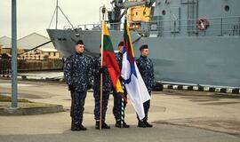 Grįžta iš operacijos Viduržemio jūroje