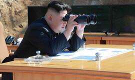 Kim Čen Unas slapta apsilankė prie Pietų Korėjos sienos
