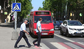 Kodėl raudonieji autobusiukai nebus nauji?