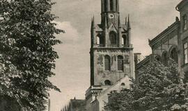 Šv. Jono bažnyčia: dirbama su popieriais