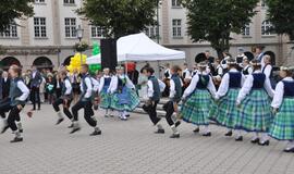 Rugsėjo 1-oji - su tautiniais akcentais