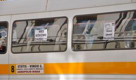 Prie Rotušės vėl išsirikiavo "mikriukai"