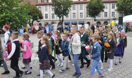 Rugsėjo 1-oji - su tautiniais akcentais