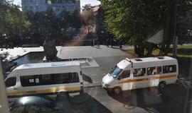 Prie Rotušės vėl išsirikiavo "mikriukai"