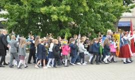 Rugsėjo 1-oji - su tautiniais akcentais