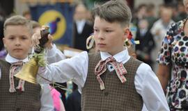 Rugsėjo 1-oji - su tautiniais akcentais