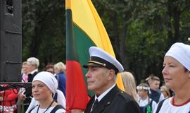 Rugsėjo 1-oji - su tautiniais akcentais