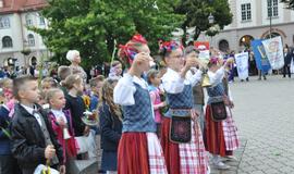 Rugsėjo 1-oji - su tautiniais akcentais