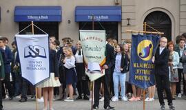 Rugsėjo 1-oji - su tautiniais akcentais