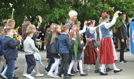 Rugsėjo 1-oji - su tautiniais akcentais