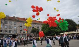 Rugsėjo 1-oji - su tautiniais akcentais