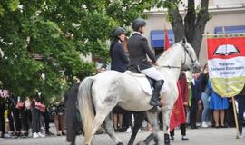 Rugsėjo 1-oji - su tautiniais akcentais