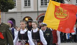 Rugsėjo 1-oji - su tautiniais akcentais