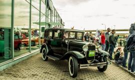 Sezoną uždarė išskirtiniai automobiliai