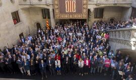 Už nepriklausomybę nuo Ispanijos pasisakantys katalonai išėjo į Barselonos gatves