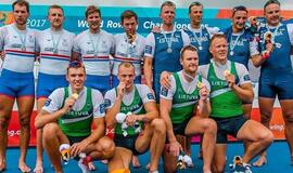 Lietuvos vyrų porinei keturvietei - aukso medaliai