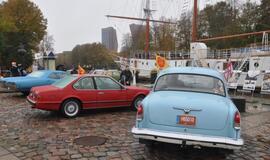 Senovinių automobilių paroda