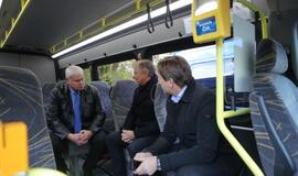 Naujųjų mėlynųjų mažųjų autobusų pristatymas