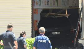 Nelaimė Australijoje: į mokyklą įlėkus automobiliui, žuvo du vaikai