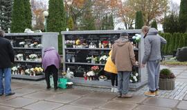 Lapkričio 1-oji Lėbartų kapinėse