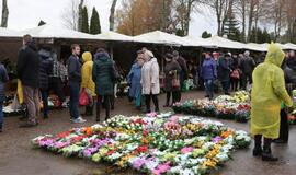 Lapkričio 1-oji Lėbartų kapinėse