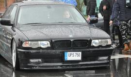 BMW gerbėjai atidarė žiemos sezoną