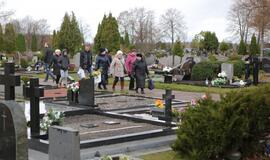 Lapkričio 1-oji Lėbartų kapinėse