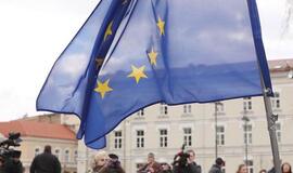 Eurobarometras: lietuviai pasitiki ES ir teigiamai vertina Europos ekonomikos padėtį