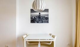 Klaipėdiečiai viliojami visiškai įrengtais butais, kuriuose yra net patalynė