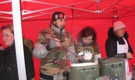 Klaipėdiečiai suvalgė apie 150 litrų maltiečių  sriubos