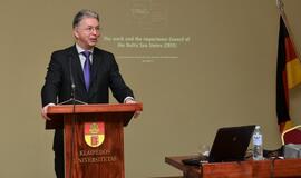 KU pasirašė bendradarbiavimo sutartį su vokiečių moksliniu institutu