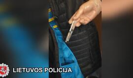 Sulaikytas mirtinų narkotikų platinimu įtariamas taksistas