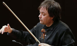 „Šventiniai kaprisai“ su Sergejumi Krylovu ir LKO