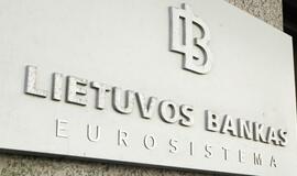Lietuvos bankas žada pasiūlyti priemonių dėl paskolų ir indėlių palūkanų